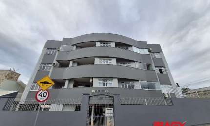 Apartamento com 2 quartos para alugar na Rua João Luiz Farias, 210, Fazenda Santo Antônio, São José, 70 m2 por R$ 1.950