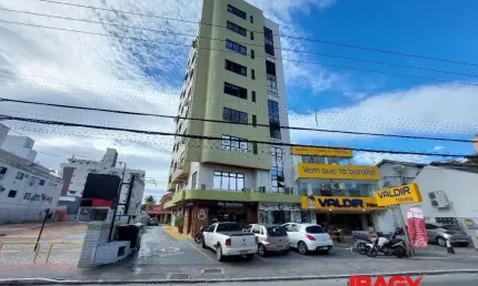 Sala comercial para alugar na Rua José Maria da Luz, 2814, Centro, Palhoça