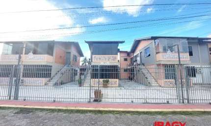 Apartamento com 1 quarto para alugar na Rua João de Souza, 108, Cachoeira do Bom Jesus, Florianópolis, 34 m2 por R$ 1.500
