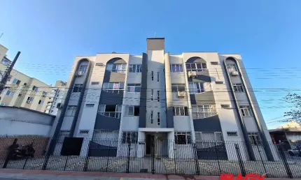 Excelente Apartamento 2 dormitório(s) em Nossa Senhora do Rosário - São José