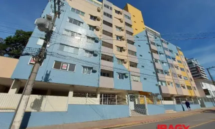 Excelente Apartamento 1 dormitório(s) em Centro - Florianópolis