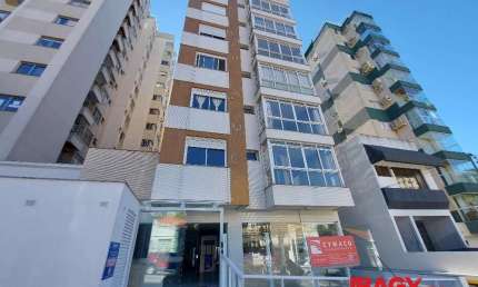Excelente Apartamento 3 dormitório(s) em Centro - Florianópolis