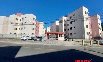 Excelente Apartamento 2 dormitório(s) em Barreiros - São José