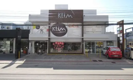 Sala comercial para alugar na Rua Koesa, 471, Kobrasol, São José