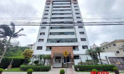 Apartamento com 3 quartos para alugar na Rua Sebastião Laurentino da Silva, 1204, Córrego Grande, Florianópolis, 90 m2 por R$ 4.800