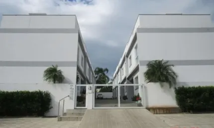 Excelente Casa 3 dormitório(s) em Campeche - Florianópolis