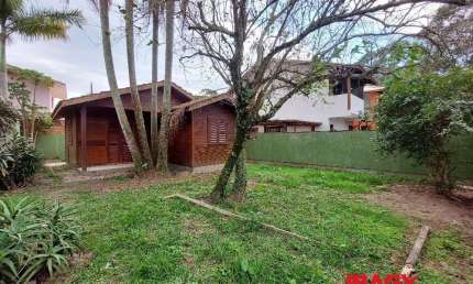 Casa com 1 quarto para alugar na Servidão Aroeiras do Gramal, 303, Campeche, Florianópolis, 80 m2 por R$ 3.500