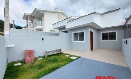 Excelente Casa 2 dormitório(s) em Bela Vista - Palhoça
