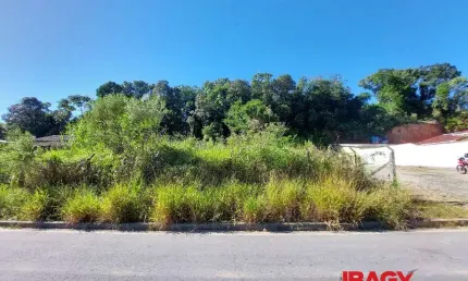 Terreno comercial para alugar na Rua Jacob Ferreira de Mello, 326, Forquilhas, São José, 420 m2 por R$ 2.500