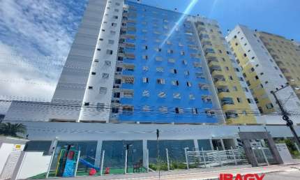 Excelente Apartamento 3 dormitório(s) em Areias - São José