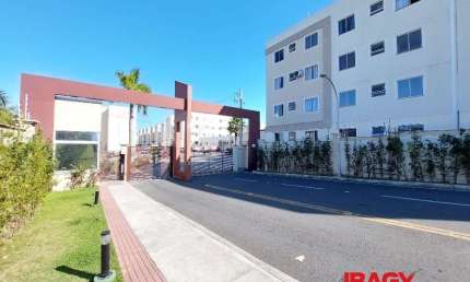 Excelente Apartamento 2 dormitório(s) em Serraria - São José