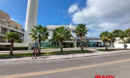 Excelente Apartamento 5 dormitório(s) em Campeche - Florianópolis