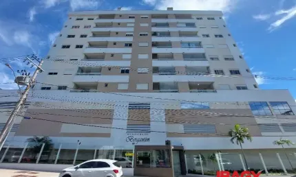 Excelente Apartamento 2 dormitório(s) em Capoeiras - Florianópolis