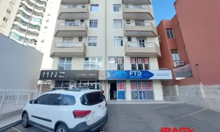 Ponto comercial com 7 salas para alugar na Rua Santos Saraiva, 739, Estreito, Florianópolis, 275 m2 por R$ 5.500
