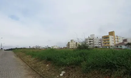 Terreno comercial para alugar na Rua Maria de Lurdes Vieira de Oliveira, Areias, São José, 360 m2 por R$ 1.080