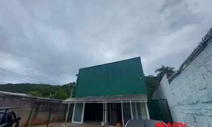 Barracão / Galpão / Depósito para alugar na Rodovia Doutor Antônio Luiz Moura Gonzaga, 4559, Rio Tavares, Florianópolis, 882 m2 por R$ 19.800