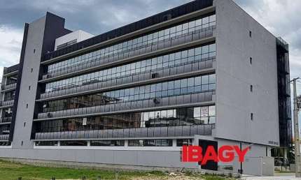 Sala comercial com 1 sala para alugar na Avenida das Raias, 230, Jurerê Internacional, Florianópolis, 33 m2 por R$ 4.000