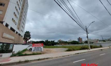 Terreno comercial para alugar na Avenida Atílio Pedro Pagani, Pagani, Palhoça, 426 m2 por R$ 10.000