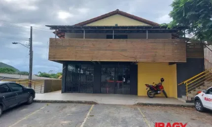 Ponto comercial com 2 salas para alugar na Estrada Vereador Onildo Lemos, 1079, Ingleses do Rio Vermelho, Florianópolis, 522 m2 por R$ 11.000