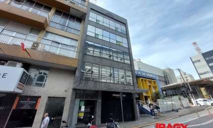 Apartamento com 1 quarto para alugar na Rua Arcipreste Paiva, 115, Centro, Florianópolis, 29 m2 por R$ 2.500