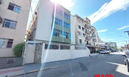 Apartamento com 2 quartos para alugar na Rua Walter da Silva Koerich, 246, Kobrasol, São José, 64 m2 por R$ 1.750