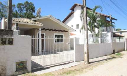 Casa com 2 quartos para alugar na Rua das Dunas Verdes, 289, São João do Rio Vermelho, Florianópolis, 73 m2 por R$ 2.500