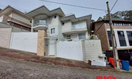 Casa com 3 quartos para alugar na Geranios Floridos, 77, Carvoeira, Florianópolis, 247 m2 por R$ 9.200