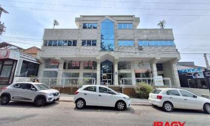 Sala comercial com 1 sala para alugar na Avenida Afonso Delambert Neto, 619, Lagoa da Conceição, Florianópolis, 55 m2 por R$ 2.400