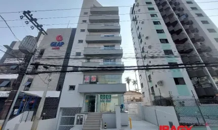 Apartamento com 2 quartos para alugar na Rua Almirante Dorval Melchíades de Souza, 657, Centro, Florianópolis, 80 m2 por R$ 7.000