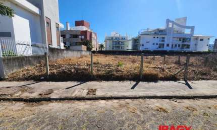 Terreno comercial para alugar na Rua Mario Giocondo Crocetta, Ingleses do Rio Vermelho, Florianópolis por R$ 5.800
