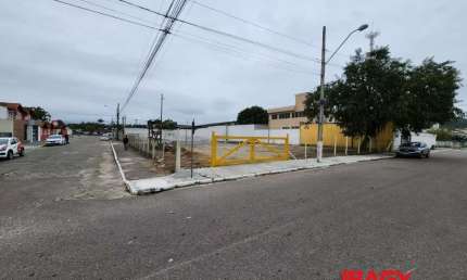 Terreno comercial para alugar na Rua Doutor Antônio Prudente de Moraes, Canasvieiras, Florianópolis, 540 m2 por R$ 5.000
