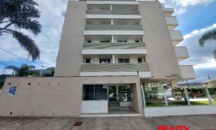 Excelente Apartamento 3 dormitório(s) em Praia de Fora - Palhoça