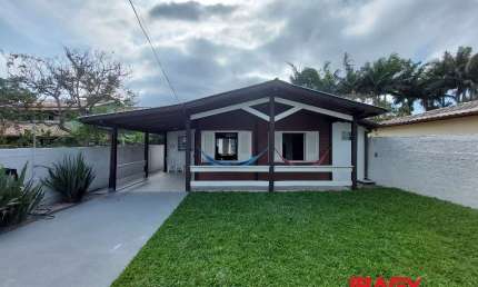 Casa com 2 quartos para alugar na Rua das Corticeiras, 996, Campeche, Florianópolis, 90 m2 por R$ 8.960