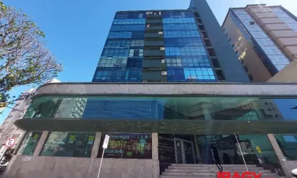 Ponto comercial para alugar na Rua Presidente Nereu Ramos, 81, Centro, Florianópolis