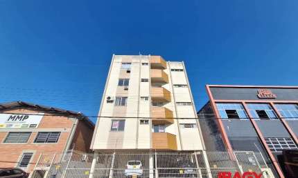 Excelente Apartamento 2 dormitório(s) em Barreiros - São José