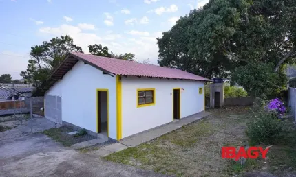 Excelente Casa 3 dormitório(s) em Ingleses do Rio Vermelho - Florianópolis