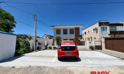 Sala comercial para alugar na Rodovia Armando Calil Bulos, 670, Vargem Grande, Florianópolis, 42 m2 por R$ 2.900