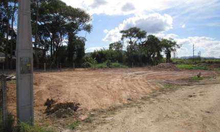 Terreno comercial para alugar na Rua Santa Terezinha de Jesus, 611, Aririu, Palhoça, 360 m2 por R$ 2.000