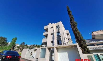 Apartamento com 2 quartos para alugar na Rua Arnoldo Vermohlen, 93, Forquilhinhas, São José, 68 m2 por R$ 1.900