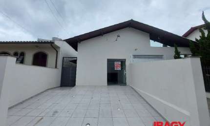 Ponto comercial com 1 sala para alugar na Pedro José de Azevedo, 120, Centro, Biguaçu, 35 m2 por R$ 1.600
