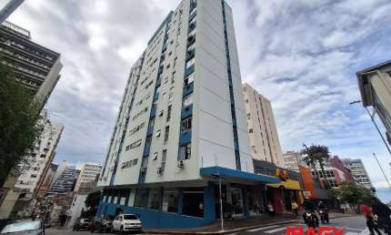 Apartamento com 2 quartos para alugar na Rua Álvaro de Carvalho, 346, Centro, Florianópolis, 67 m2 por R$ 2.400