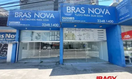 Ponto comercial com 1 sala para alugar na Rua Coronel Pedro Demoro, 2100, Estreito, Florianópolis, 30 m2 por R$ 2.400