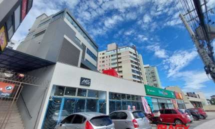 Sala comercial com 1 sala para alugar na Rua Lauro Linhares, 1374, Trindade, Florianópolis, 352 m2 por R$ 18.503