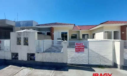 Excelente casa 2 dormitório(s) em bela vista - palhoça