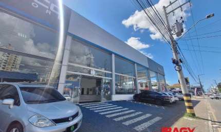 Ponto comercial para alugar na Avenida Josué Di Bernardi, 784, Campinas, São José