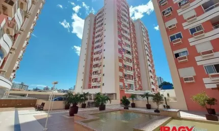 Excelente Apartamento 3 dormitório(s) em Barreiros - São José