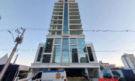 Apartamento com 3 quartos para alugar na Avenida da Pedra Branca, 227, Pedra Branca, Palhoça, 99 m2 por R$ 6.000