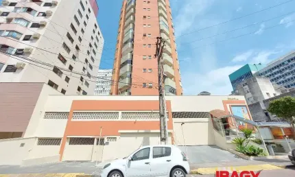 Excelente Apartamento 1 dormitório(s) em Centro - Florianópolis