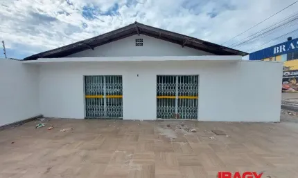 Ponto comercial para alugar na Rua Nossa Senhora Aparecida, 780, Jardim Eldorado, Palhoça