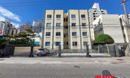 Excelente Apartamento 2 dormitório(s) em Centro - Florianópolis
